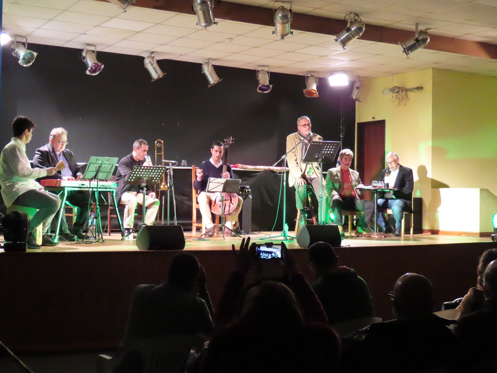 Cem anos de Poemas e Canções