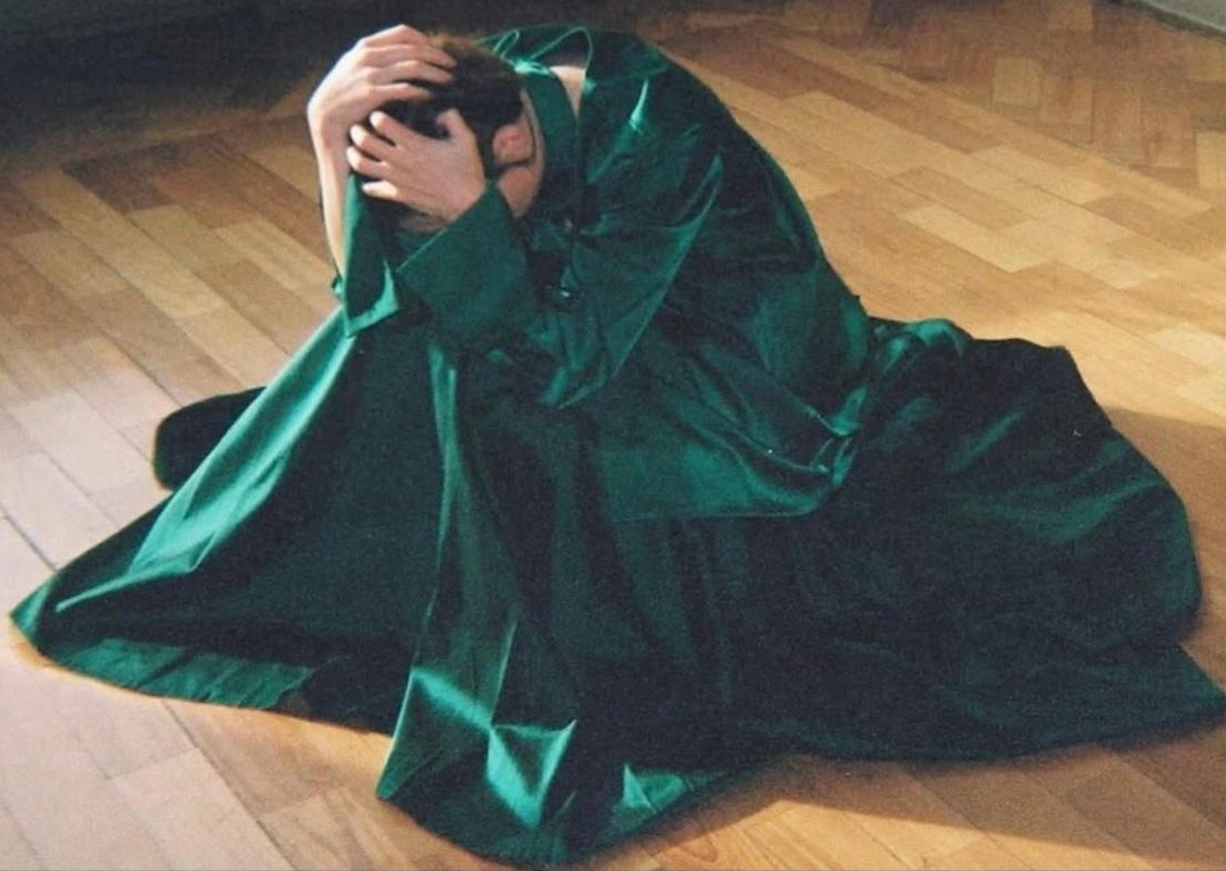 Estava escuro na barriga do Lobo