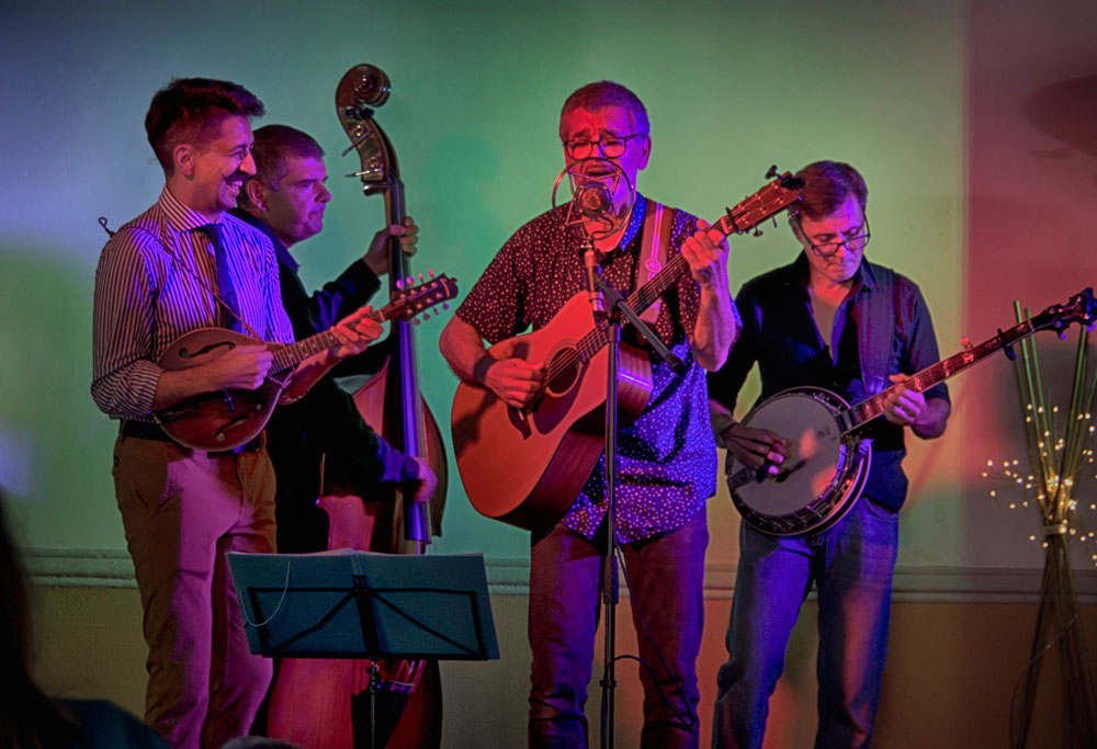 STONEBONES & BAD SPAGHETTI